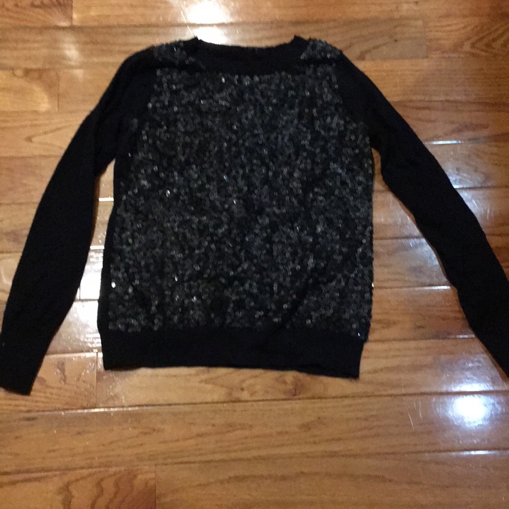 Black sweather